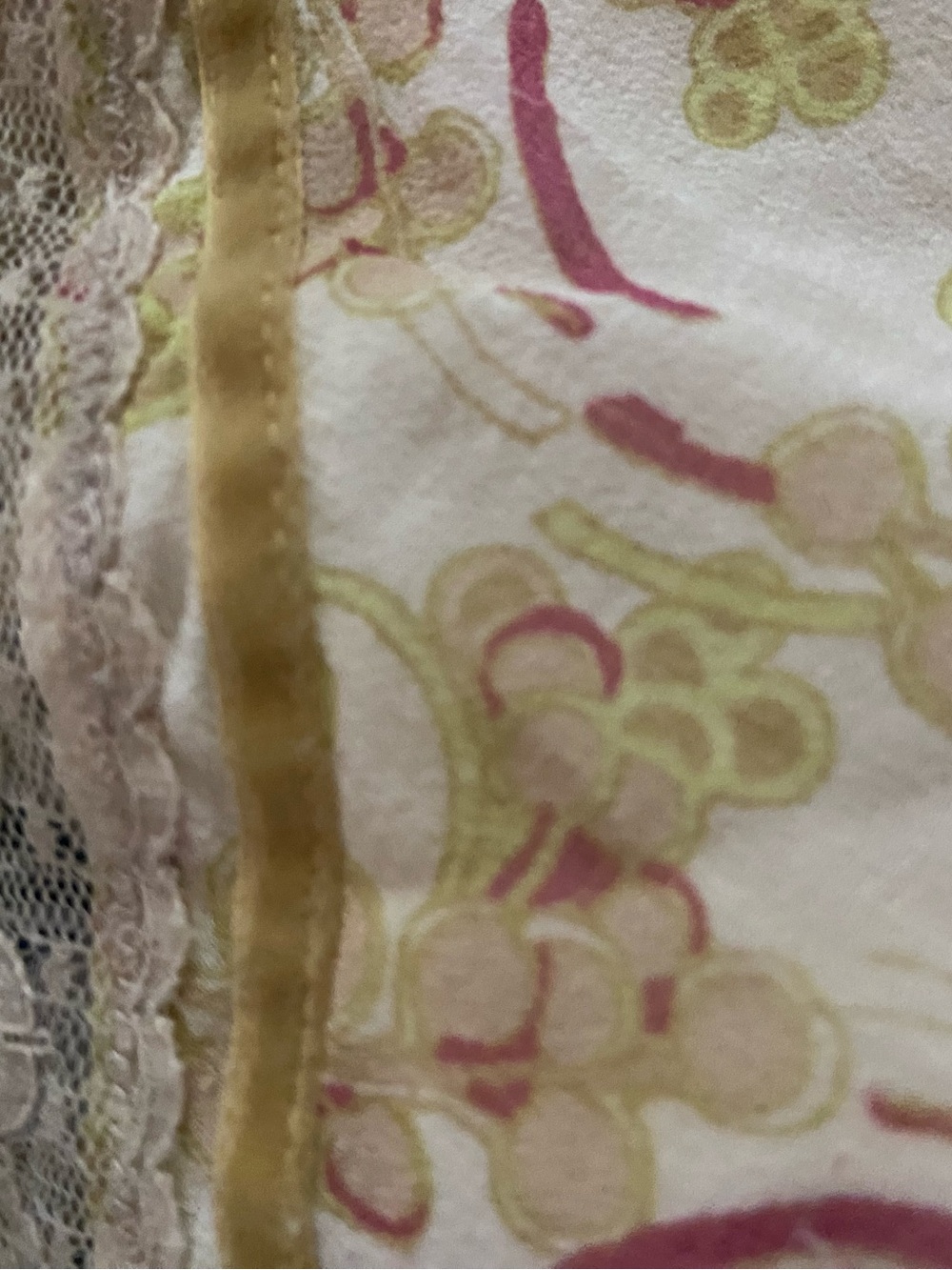 VINTAGE Gap Silk cream lace camisole - Picture 3 of 9